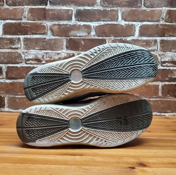 Nike LeBron 7 Cool Grey - Picture 4 of 12